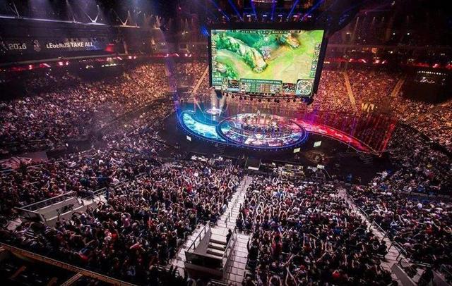 南京电竞战队凭精湛战术配合斩获城市争霸赛冠军，剑指全国总决赛